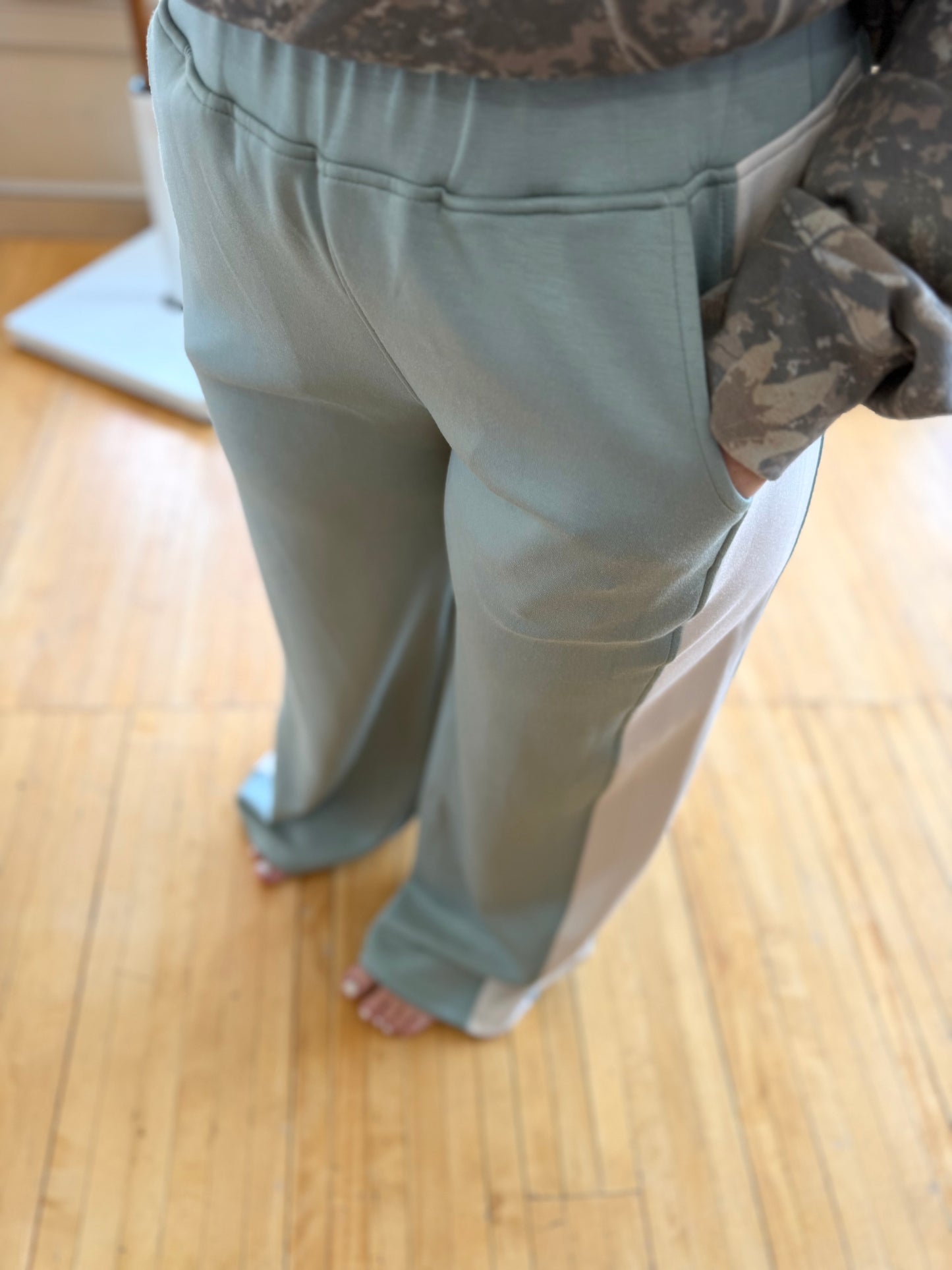 Chelsey Sweatpants