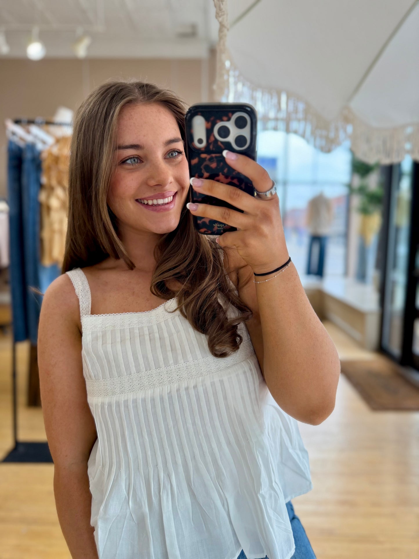 Evelyn Tank
