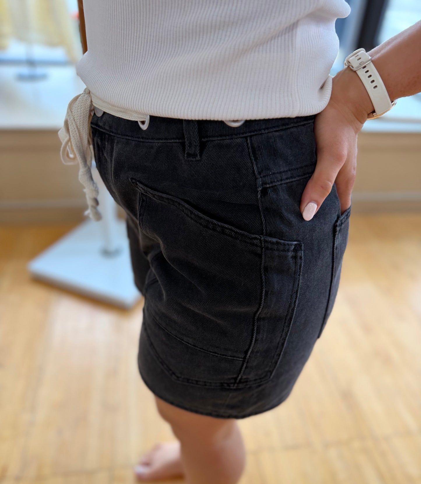 Nellie Shorts