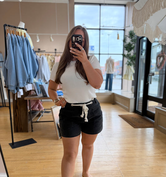 Nellie Shorts
